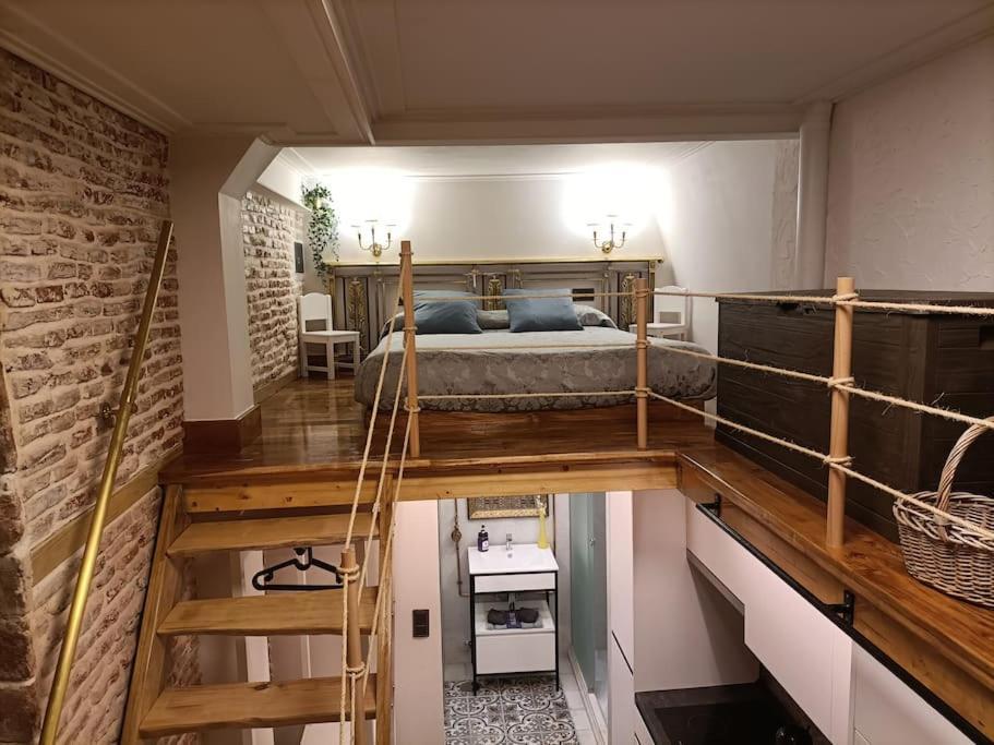 Refuge In Madrid Appartement Buitenkant foto